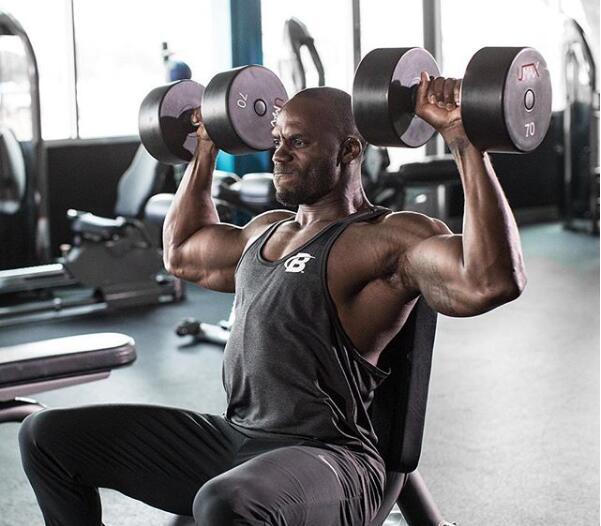 这个动作每天坚持100下手臂变粗,怎么让手臂变粗最有效方法