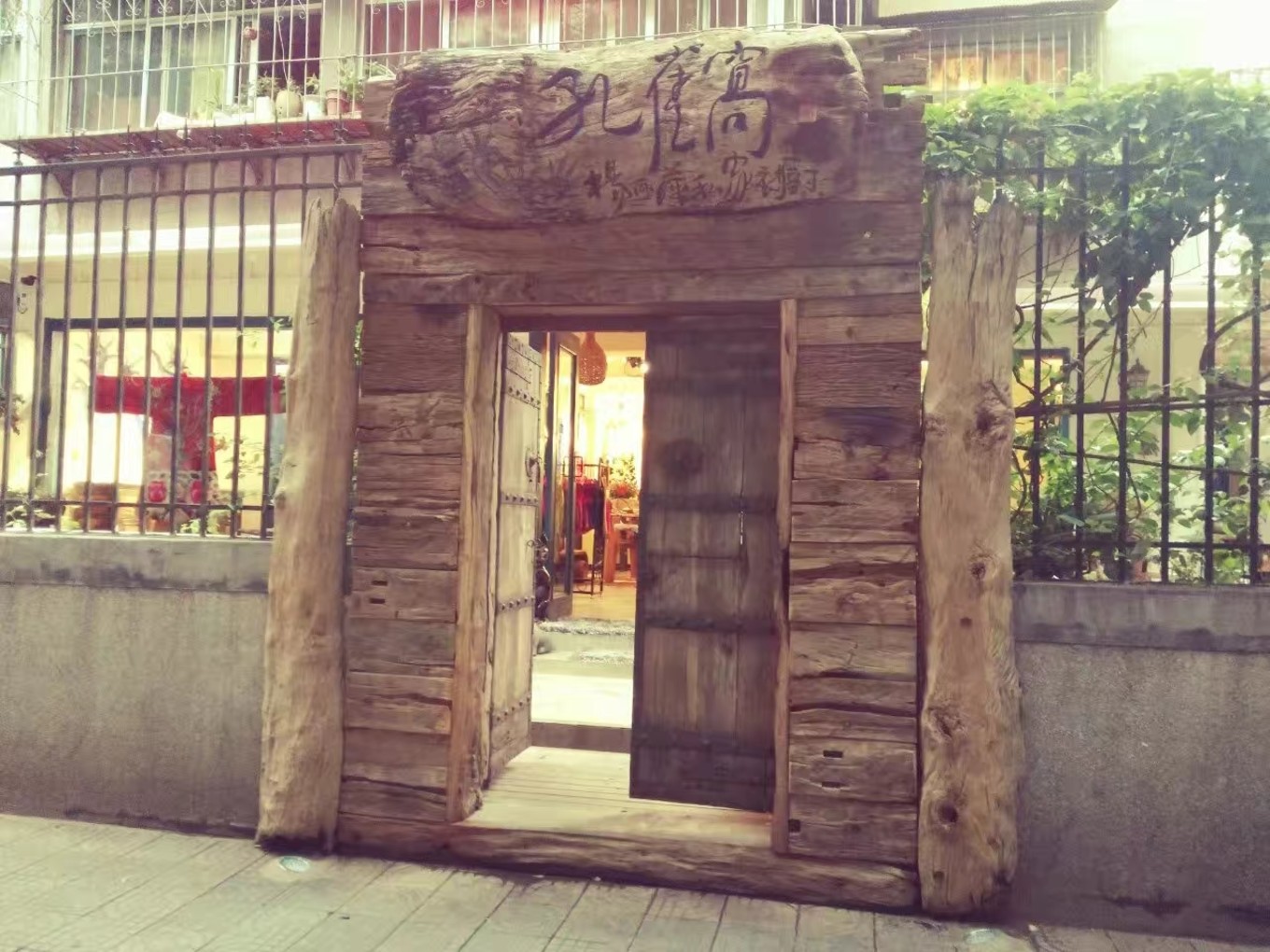 云南虎跳峡徒步线路初级,虎跳峡徒步28道弯