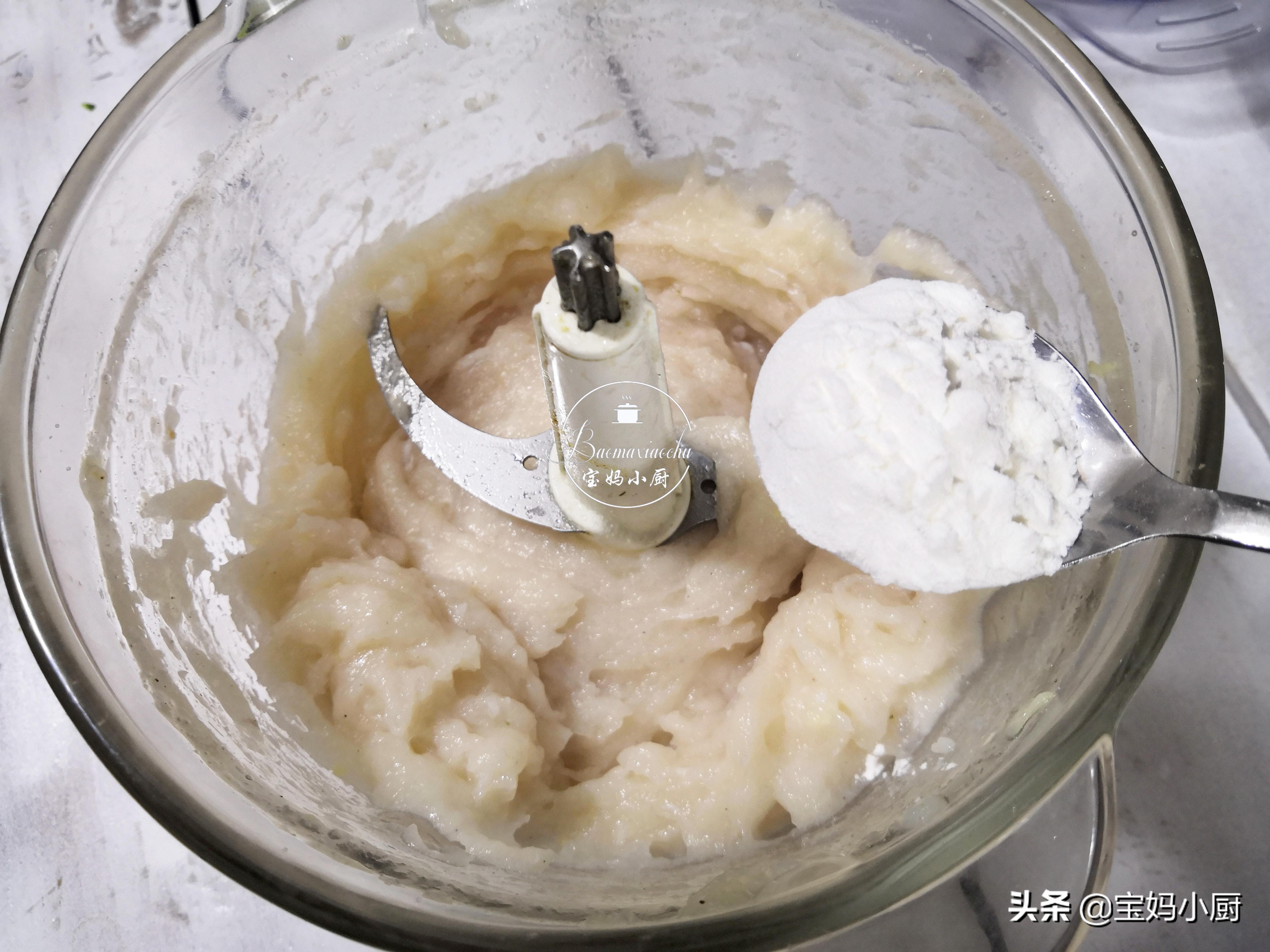 做鱼丸加蛋清和生粉还是打不上劲,鱼丸的制作方法一定要加蛋清吗