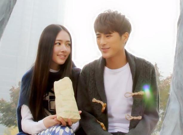 姜潮麦迪娜在婆婆面前秀恩爱,姜潮妈妈和麦迪娜的婆婆