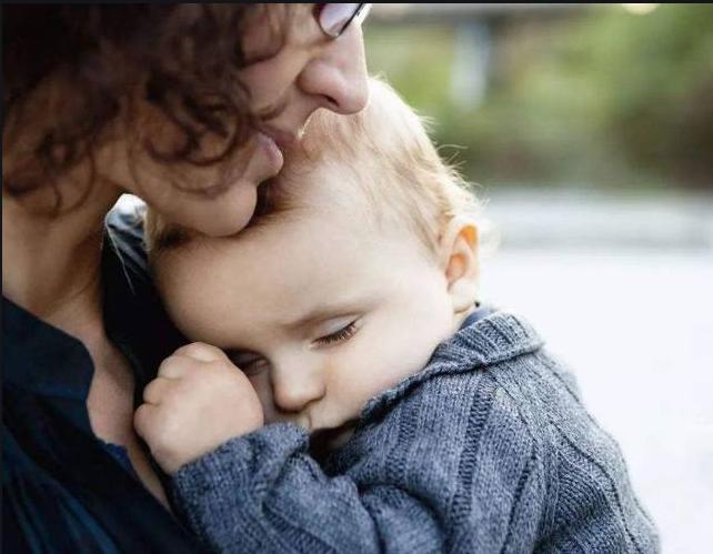 孩子有情绪该怎样对待呢,孩子有了情绪该怎么教育