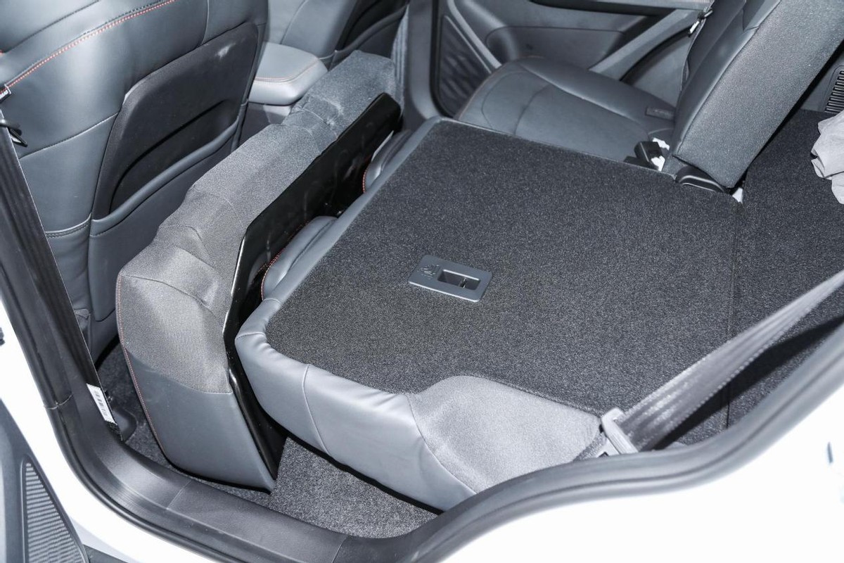 想要空间大10万元必买的suv车型,续航1000km8万左右纯电车suv推荐