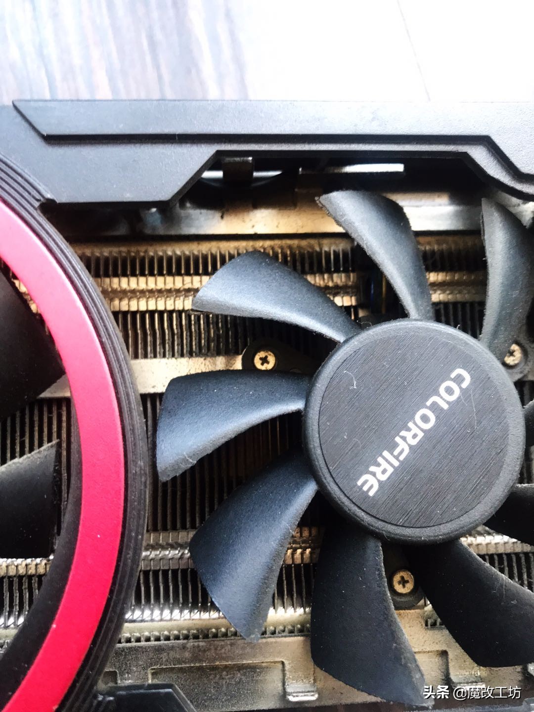 蓝宝石和七彩虹显卡差距大吗,蓝宝石5808g显卡价格