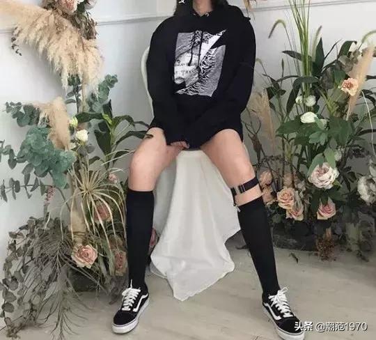 “陷阱妹”——潮流圈的新型婊??