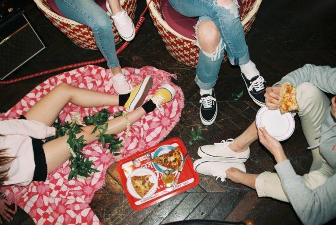 vans有多容易撞鞋,再也不怕撞鞋了vans