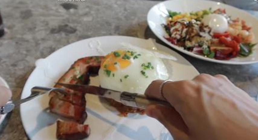 卖三无产品的网红刘虞佳,刘虞佳金秀贤勇气