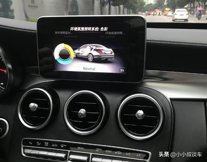 奔驰c200车到底怎么样,奔驰c200双门轿跑深度测评