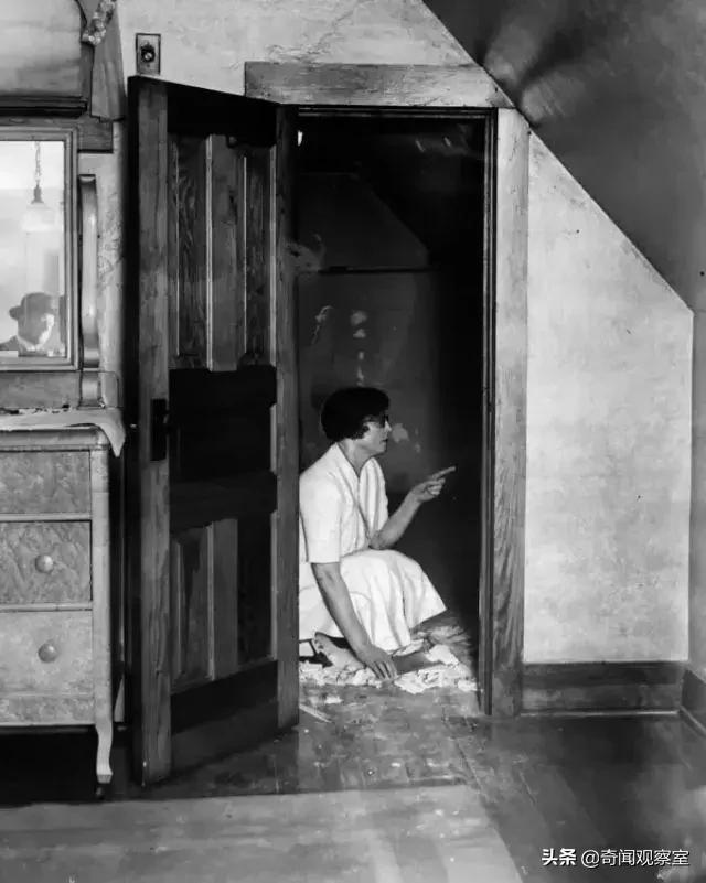 史上最强老王，妻子将情人藏进家中长达10年，丈夫却浑然不知