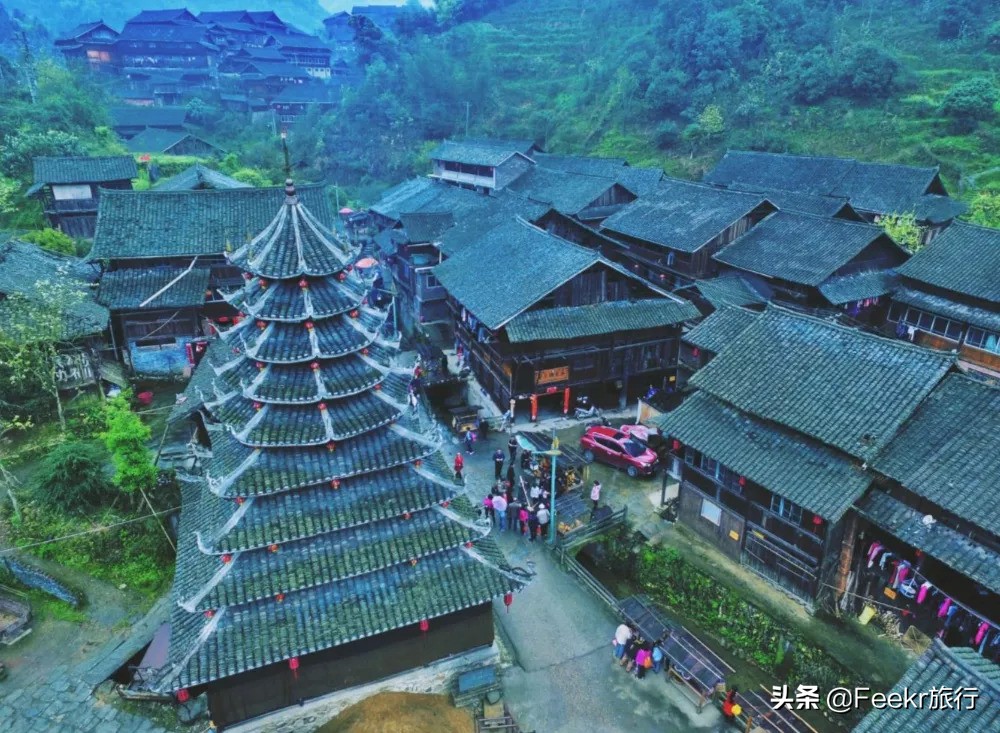 全网为阿朵淘汰鸣不平，而我想去她隐居5年的“世外桃源”静一静