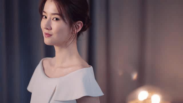 乔欣秀腿,乔欣体重许魏洲