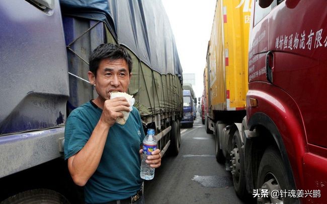 前列腺炎盯上司机,远离3个关键诱因,有机会彻底治愈