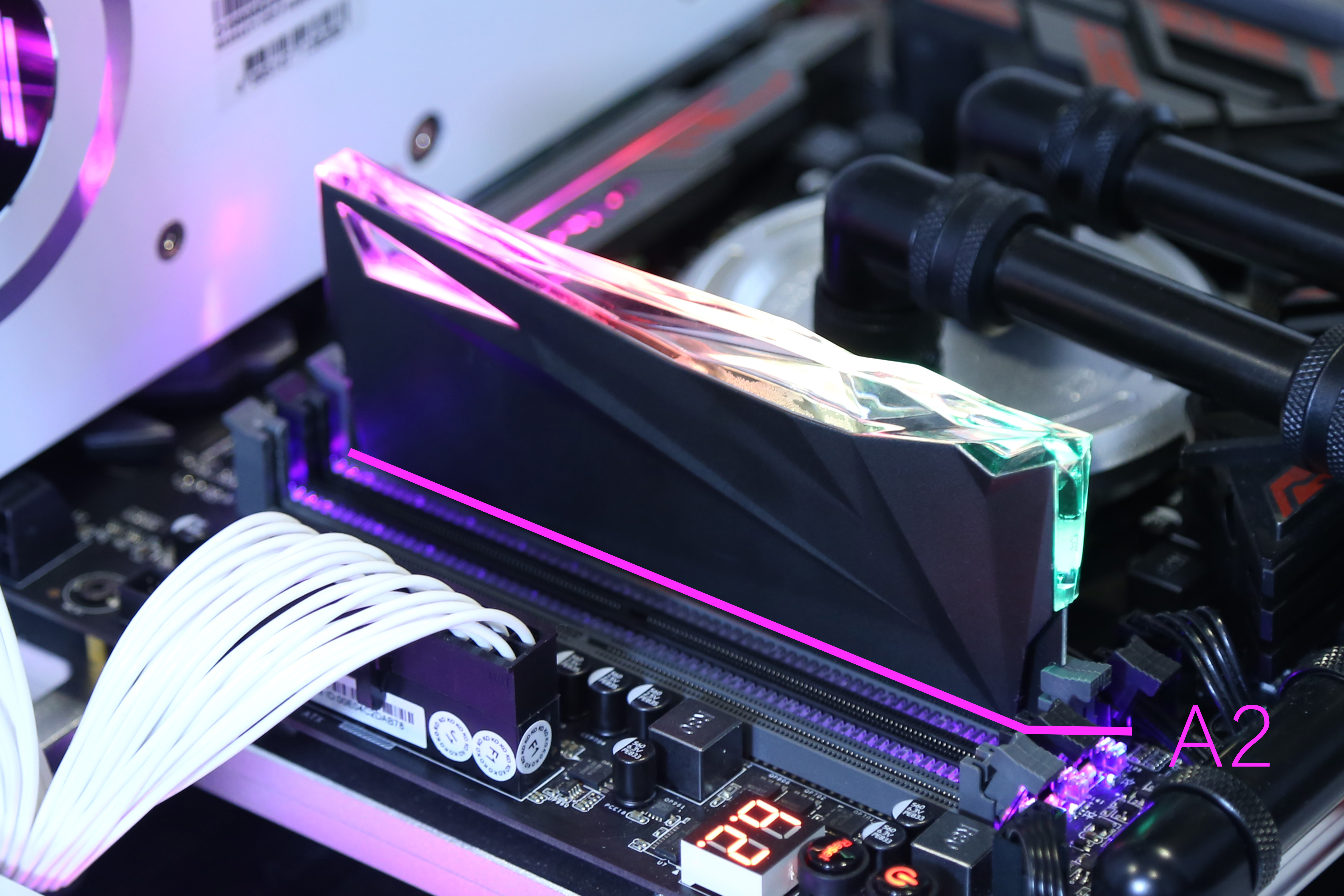 电脑内存条的正确安装方法,电脑内存条怎么插视频