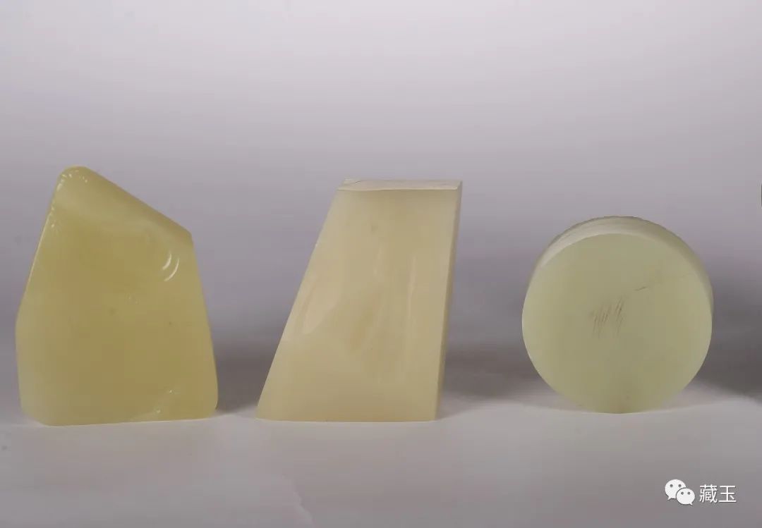 一块黄玉有多少钱,哪里黄玉值钱