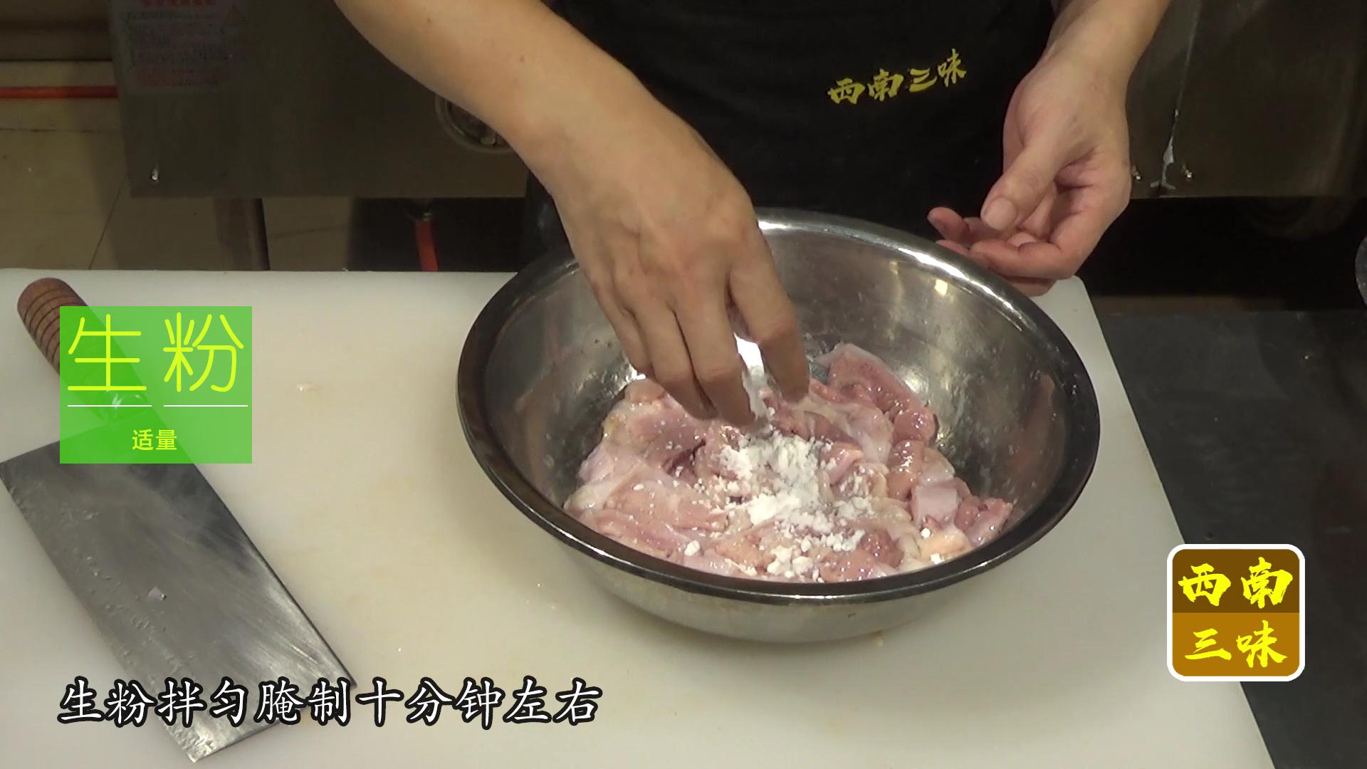 猪肚一炒就硬?不用焯水了!要这么做,猪肚才会又脆又嫩