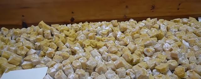 福建传统老式绿豆饼手工现做,福建十大特产绿豆饼