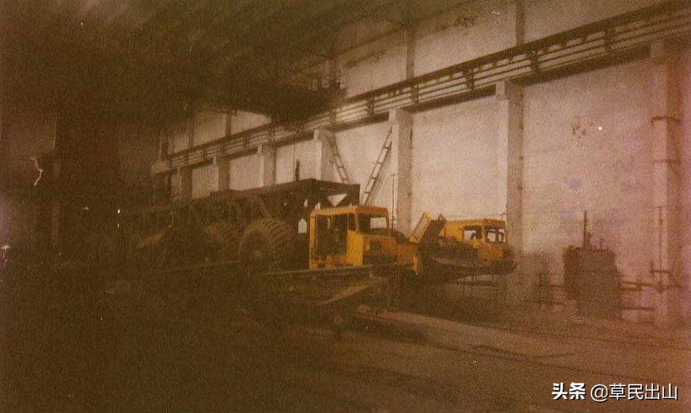 寻找男人的世界——再次追忆红色帝国的*力暴**美学之六