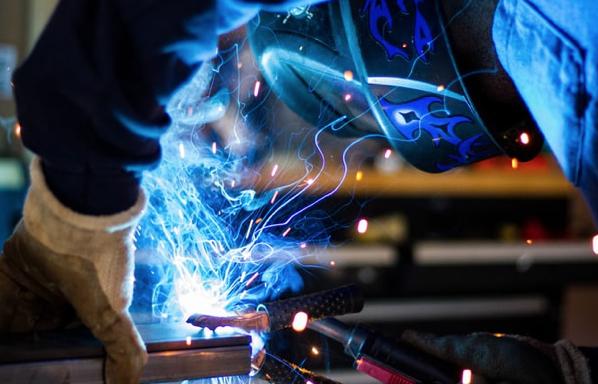 经济增长中的资本积累与技术进步