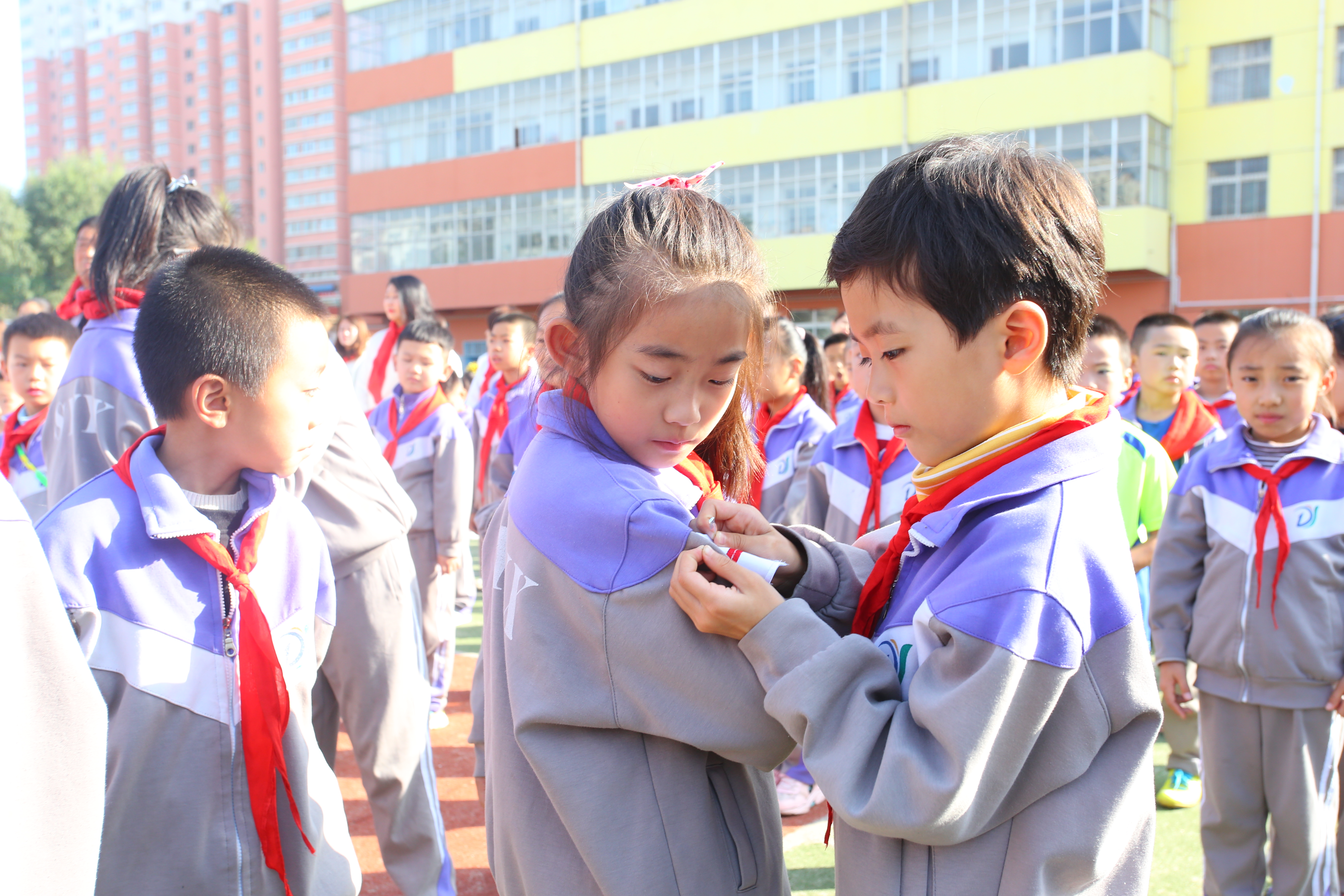 红领巾心向党争做时代好队员活动,红领巾心向党争做新时代队员活动