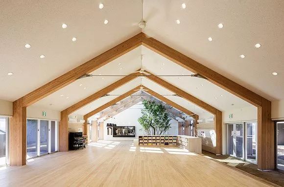 国内10所最美幼儿园,最美中国幼儿园视频