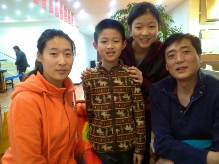 鞍山小将余思涵近况,击剑余思涵身高