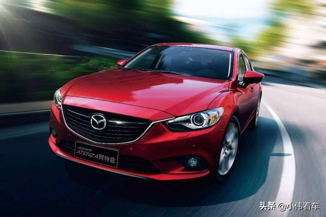 小欢喜杨杨和父母一起开卡丁车,小欢喜季杨杨和父母开卡丁车