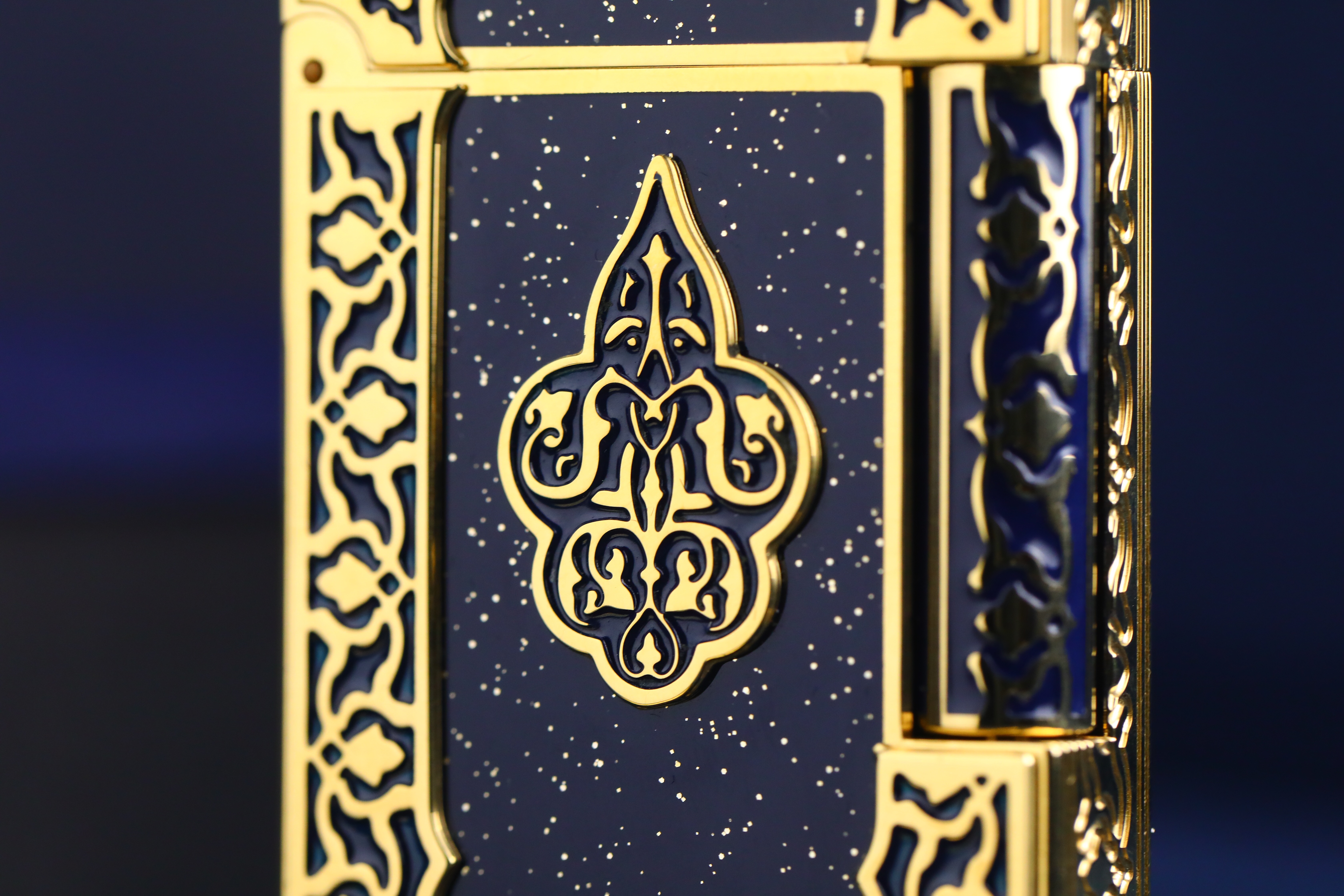 都彭限量版打火机 (都彭打火机70周年限量款)