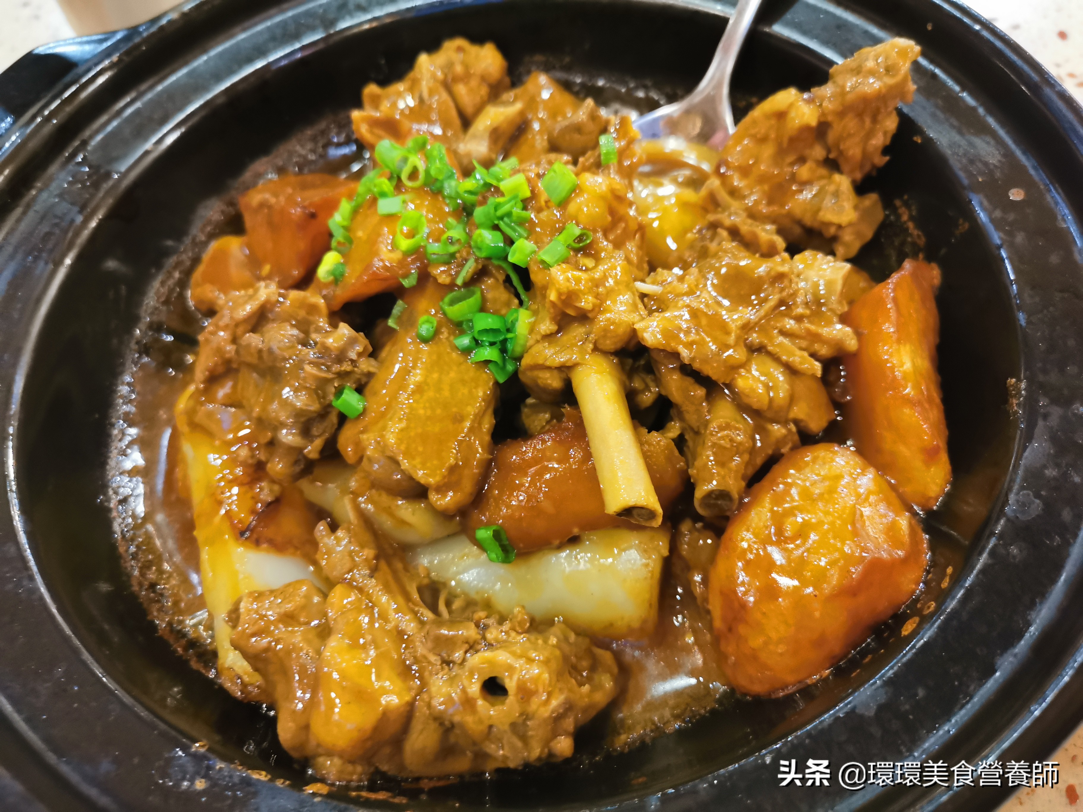 炎炎夏日餐厅环境冰凉一夏,沙溪猪肠粉焖鸭