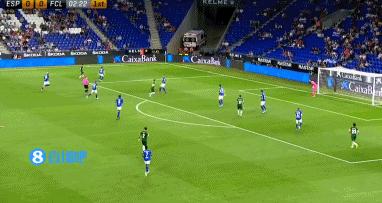 武磊西甲赛场最新消息,武磊新赛季改穿7号