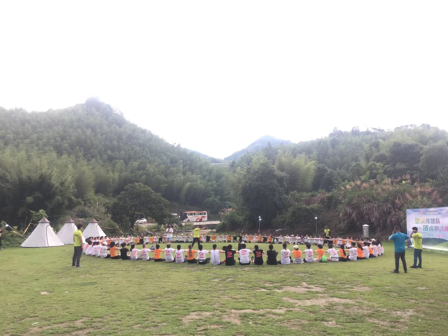 从化溪头村露营帐篷,广州营地轻奢帐篷哪种好