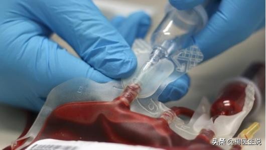 与乙肝病人一起吃饭会被传染上吗,和乙肝患者在一起吃饭会被传染吗