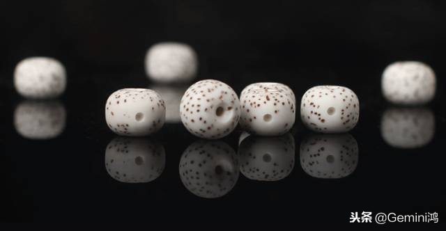 星月菩提如何盘出好颜色,星月菩提108长串盘了很久不上色