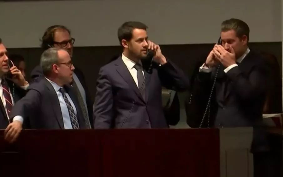 花4.5亿竞拍的油画居然是假货，中东收藏家真的人傻钱多吗