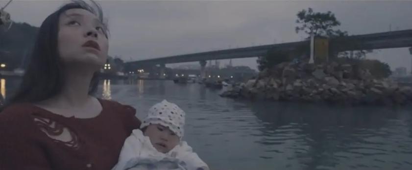 借情色构建起香港回忆，陈果坐上《三夫》的红van，然后消失了