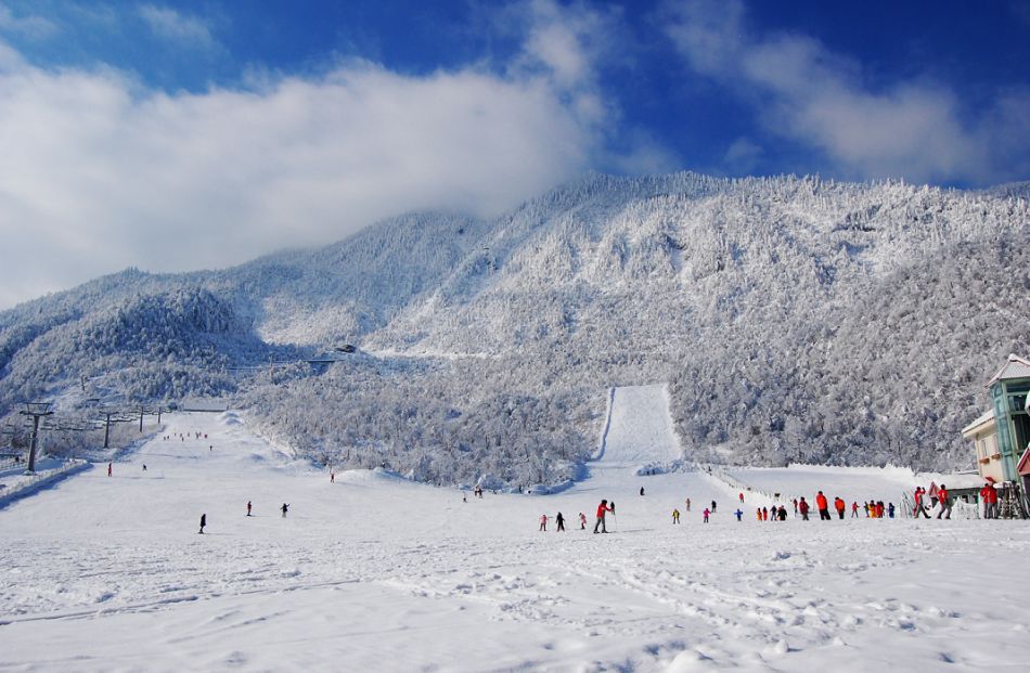 成都之巅西岭雪山,成都西岭雪山景区滑雪旅游攻略