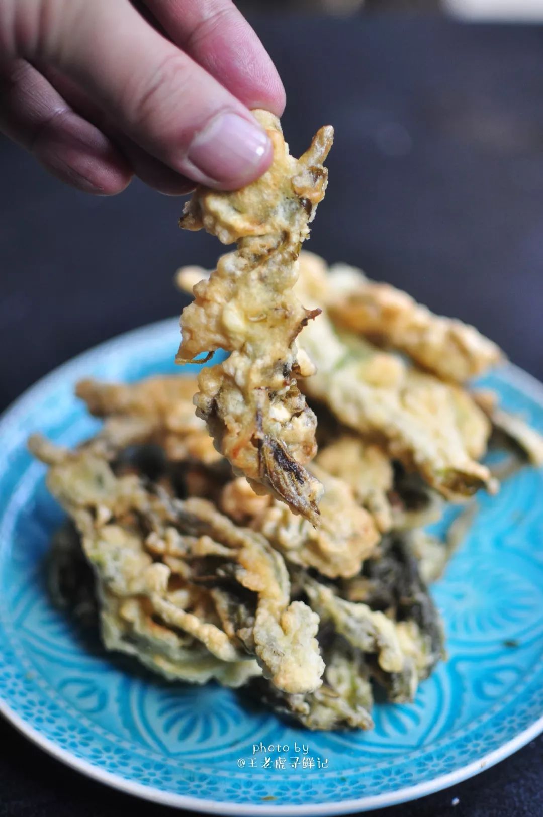 香椿吃起来有清凉的味道,香椿自由