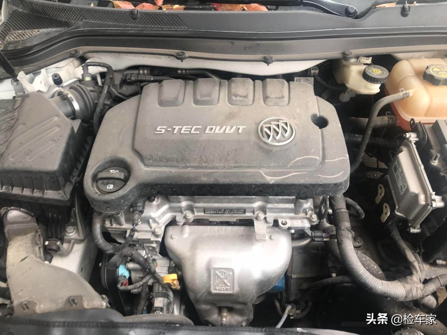 别克英朗4年开了6万公里约多少钱,开了2万公里的别克什么价位