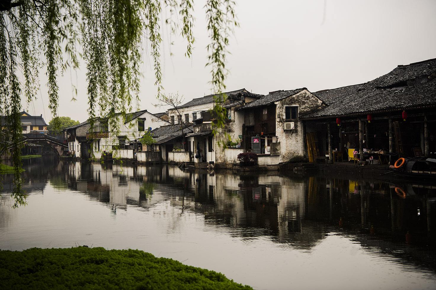 国内最值得去的11个古镇,中国的哪些著名的古镇好玩