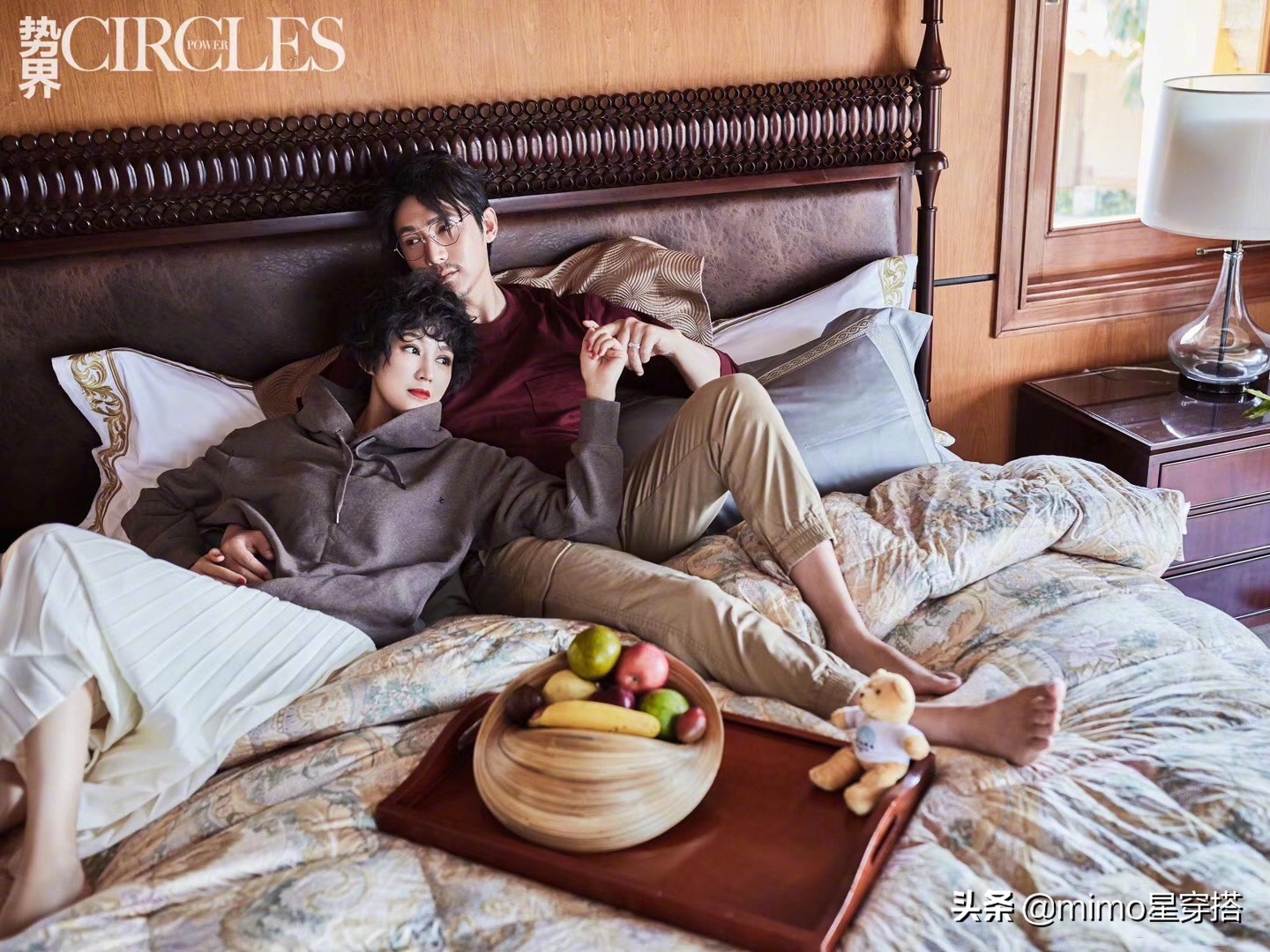 陆毅一家四口萌照,陆毅鲍蕾一家人海边照片