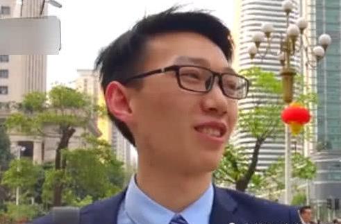 牙齿黄的女生真的会自卑,女生牙黄很难看