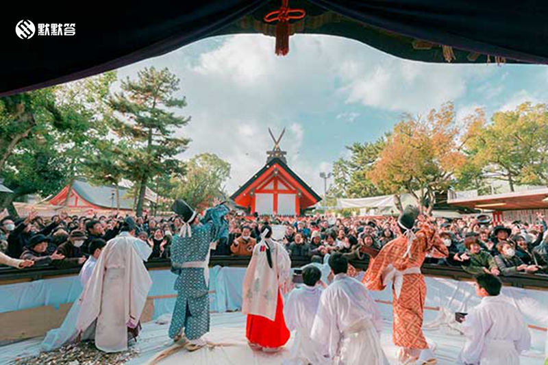 大阪跨年最人气*拜参**景点「住吉大社」，体验传统日本新年习俗