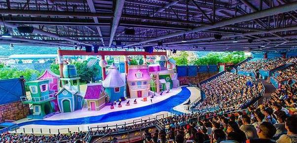 全能家轿，幸福启程！东风日产携手长隆海洋王国打造#幸福假期#