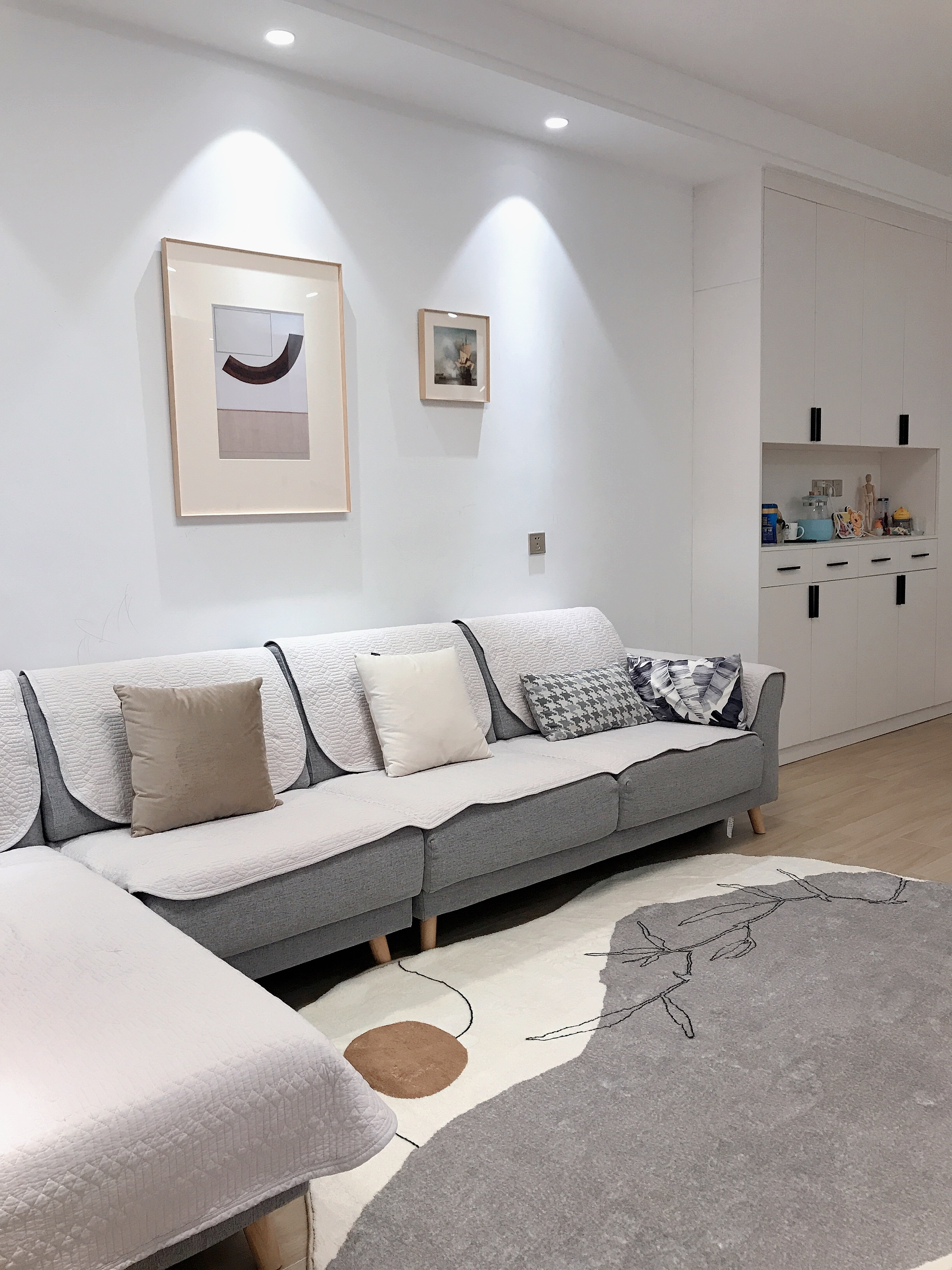 客厅飘窗窗帘怎么装好看又实用,农村客厅装什么大灯好看又实用