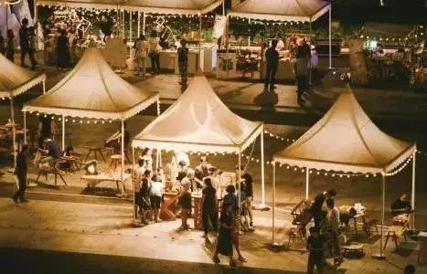 一个人出去有点无聊,一个人出去玩无聊吗