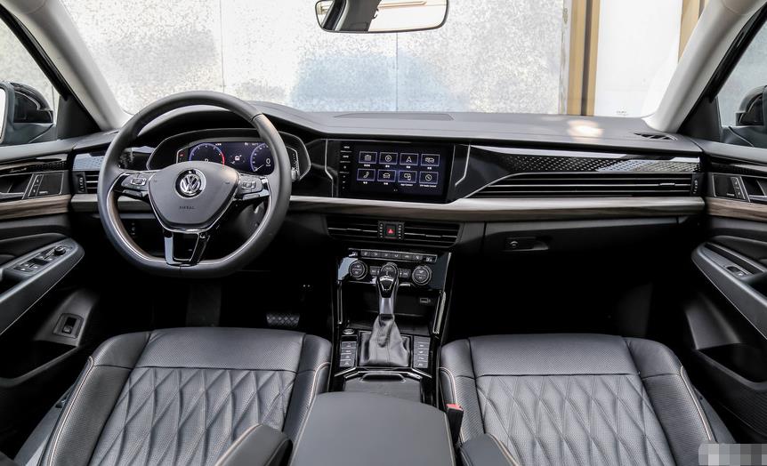 大众车帕萨特什么档次,帕萨特在大众属于什么档次