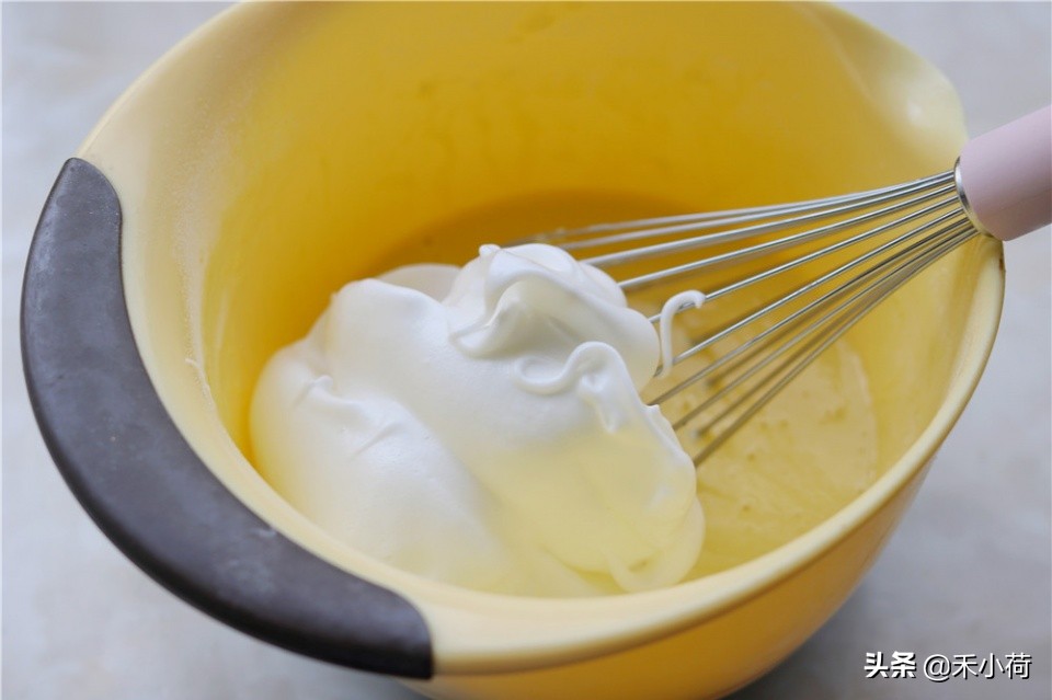 超好吃的戚风蛋糕零失败做法教程,零失败的戚风蛋糕做法