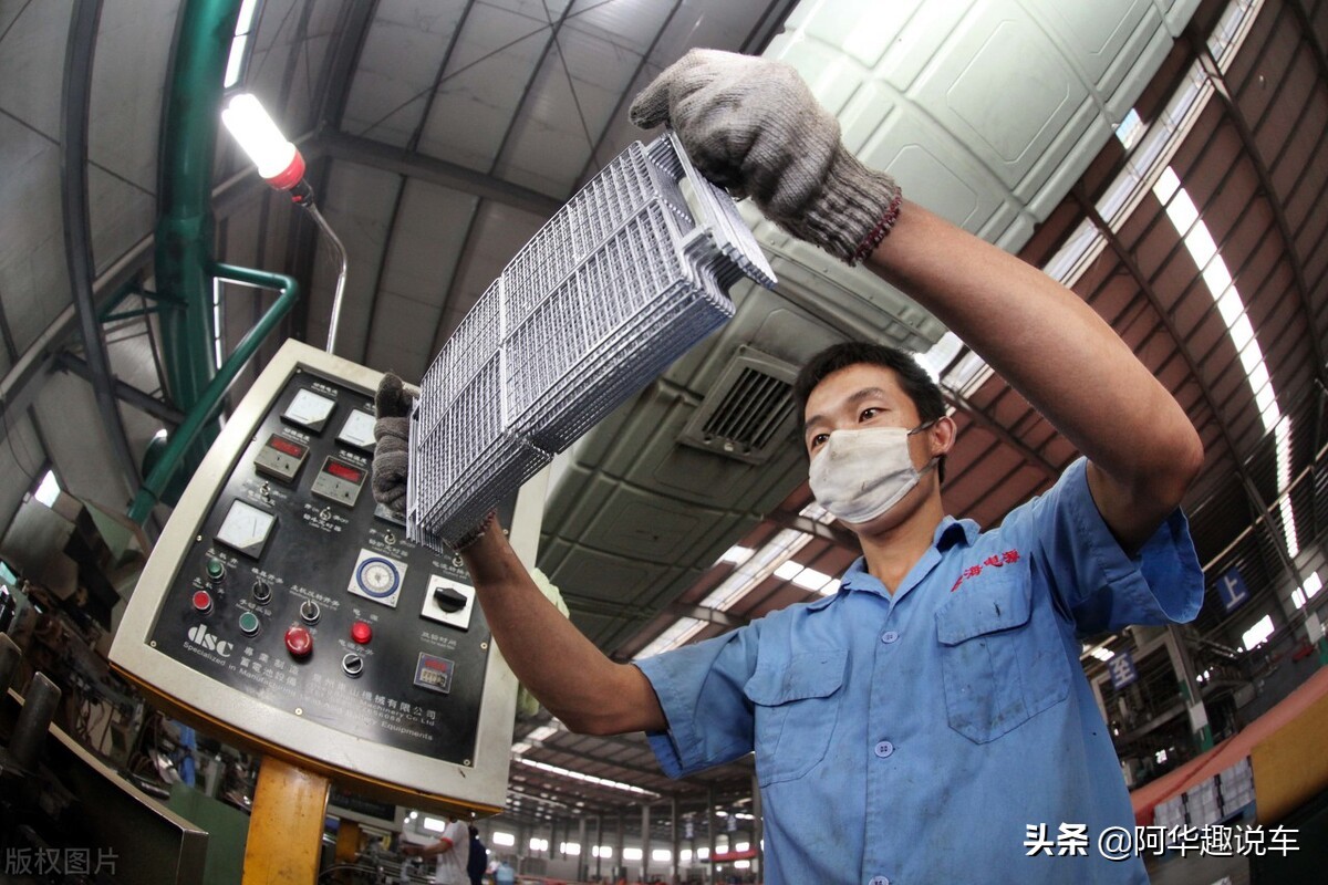 汽车电瓶怎么选择耐用,汽车电瓶没有原装好用吗