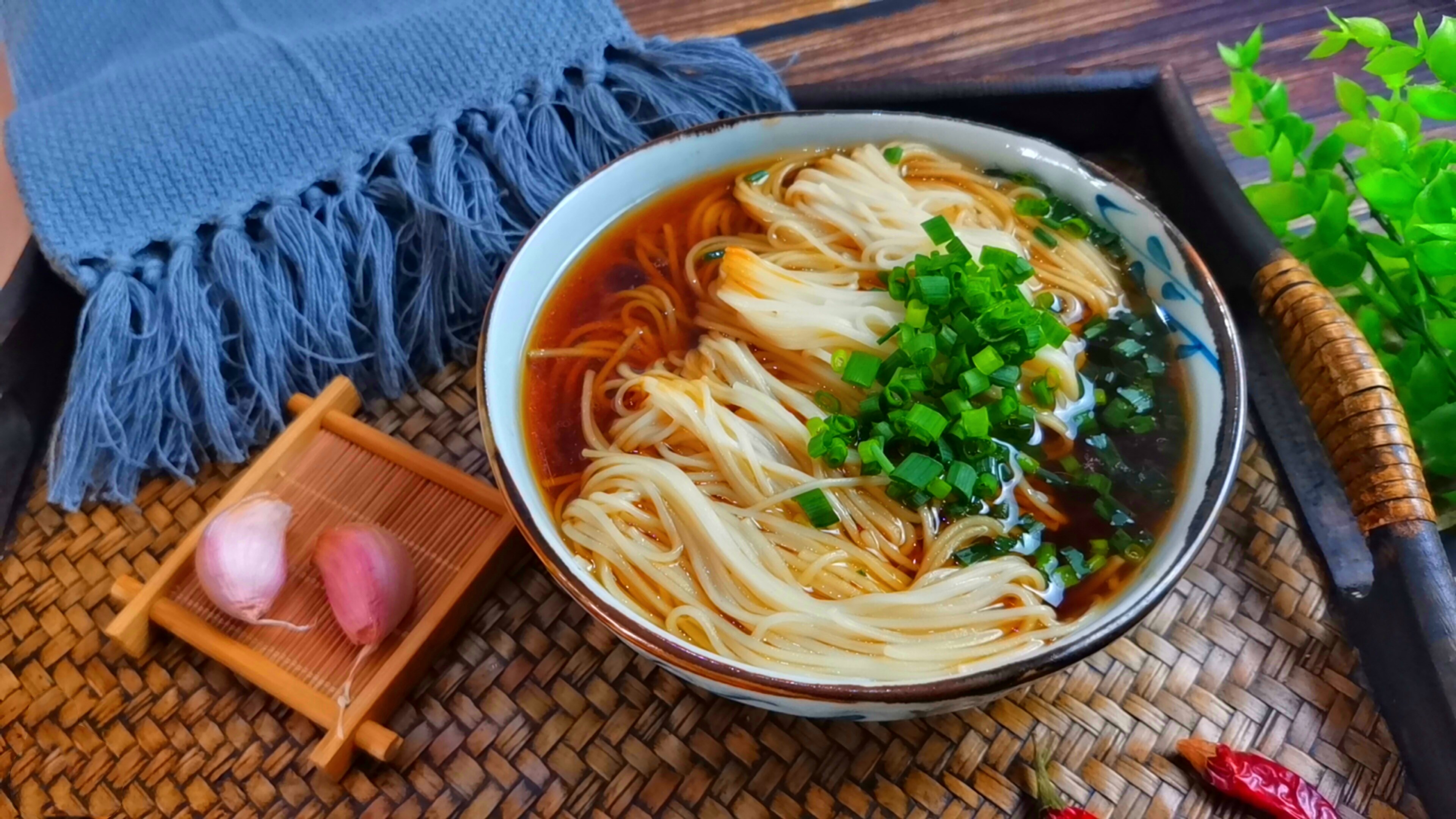 开面馆怎么制作面条筋道,开面馆面怎么做才最有筋道