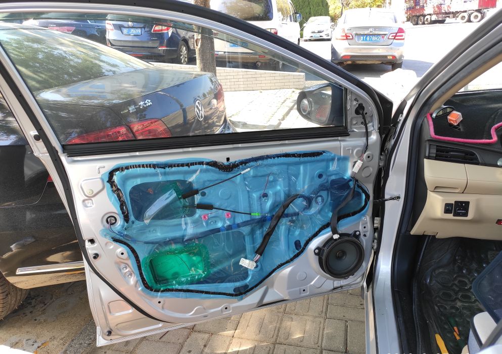 丰田威驰全车隔音多少钱,威驰四门隔音教程