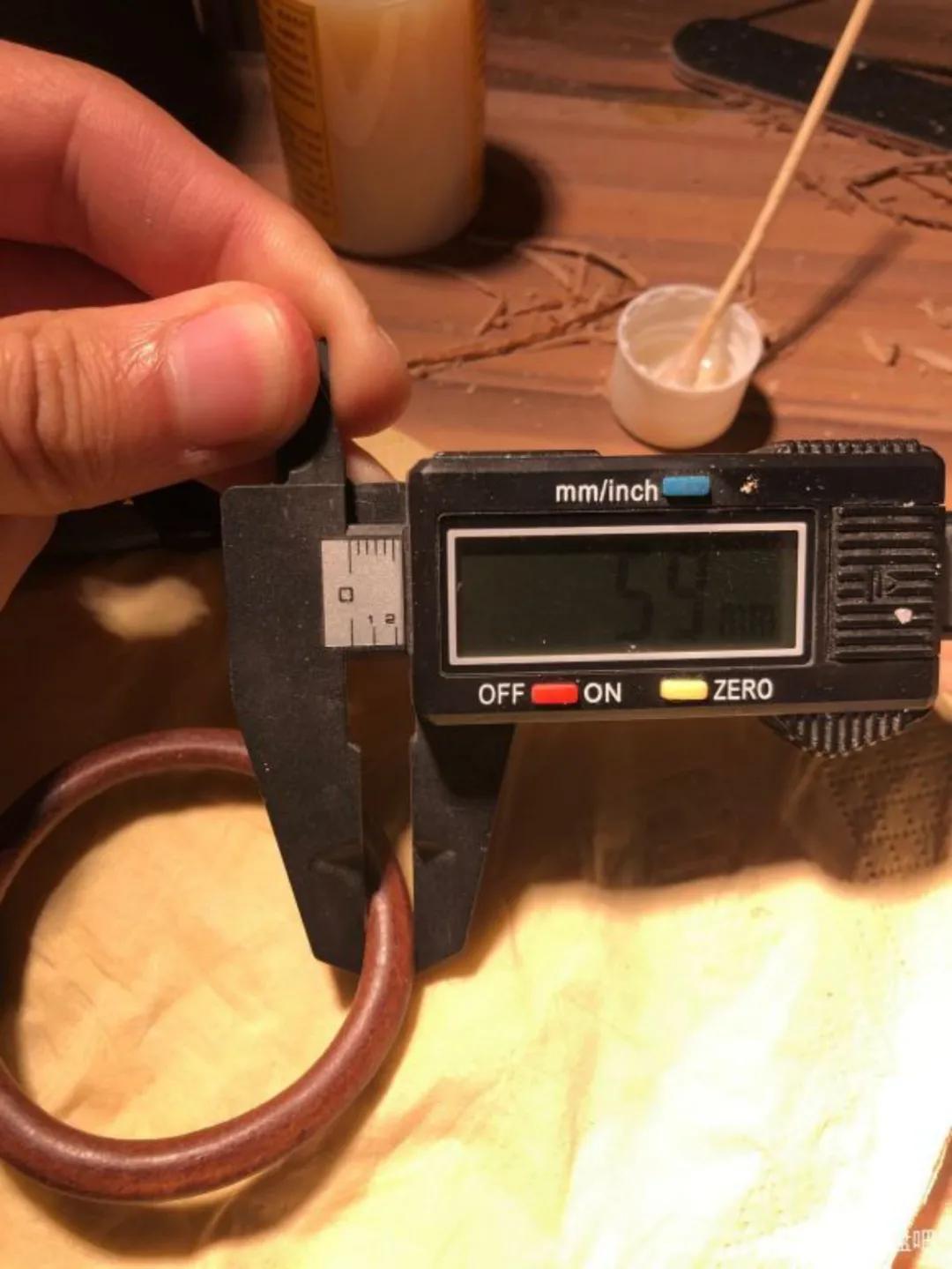 懒人必爱，洗澡都不用摘！花几十块钱做个皮环，能戴一辈子