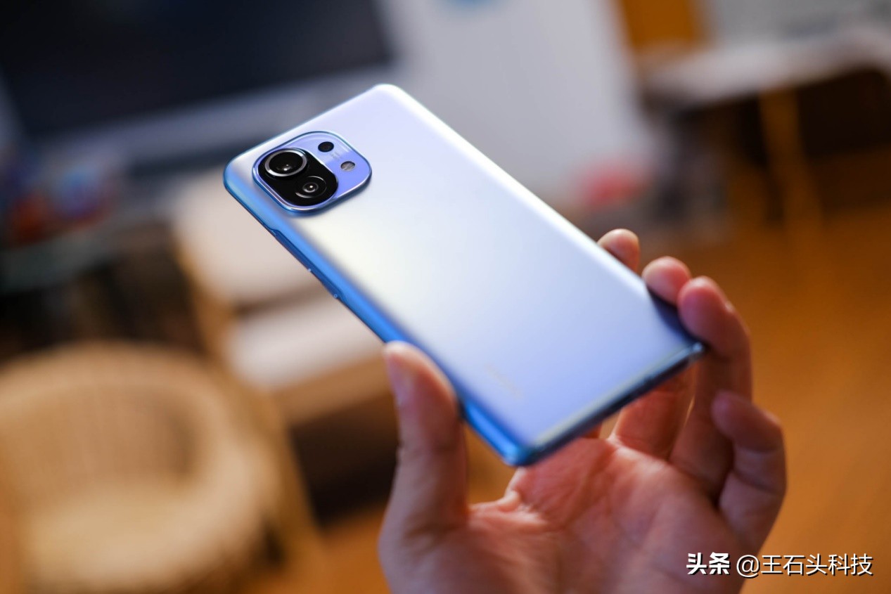 小米“机皇”大幅降价,从4999到3899,终于来到了良心价